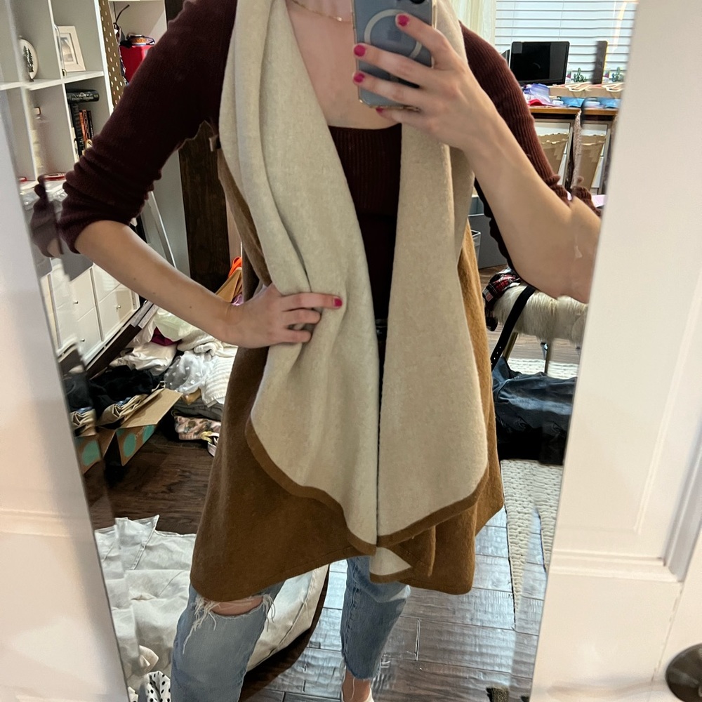 Reversible Tan Fall Vest - Fall Staple